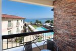 Hotel Blue Waves Resort
