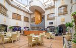 Lobby bár