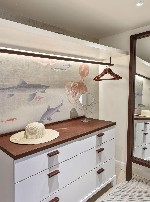 Öltöző a szobában