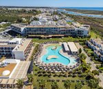 Hotel AP Cabanas Beach & Nature