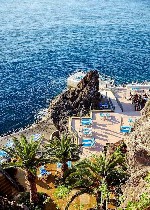 Teraszok a tengerparton