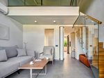 Maisonette, kilátással a medencére