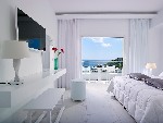 Kétágyas szoba, kilátással a tengerre