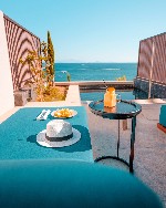 Kétágyas szoba, kilátással a tengerre