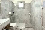 Junior lakosztály, fürdőszoba