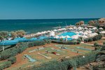 Úszómedence és minigolf