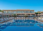 Hotel medencével