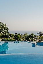 Hotel VILLAGE HEIGHTS RESORT