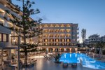 Hotel medencével