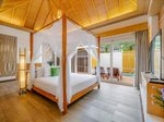 Villa saját medencével