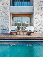 Deluxe swim up szoba tengerre néző kilátással