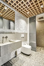 Kétszintes, fürdőszoba