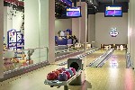 Játékterem és bowlingpálya