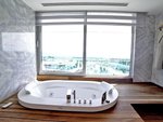 Jacuzzi a királyi lakosztályban