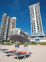 USA, Florida, Miami - SOLE ON THE OCEAN