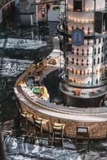 Világítótorony bár