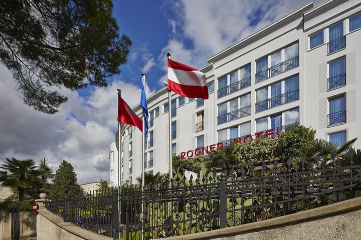 Szállodaépület 