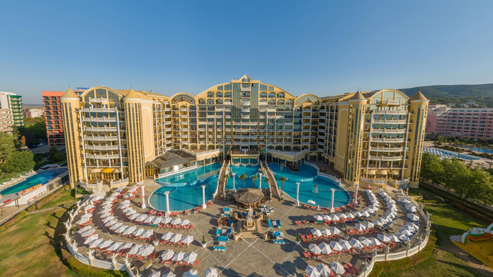 Hotel Imperial Palace