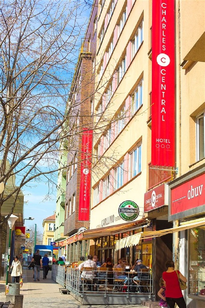 Hotel Charles Central