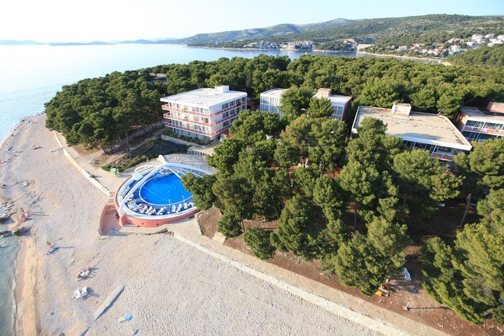 Hotel közvetlenül a tengerparton