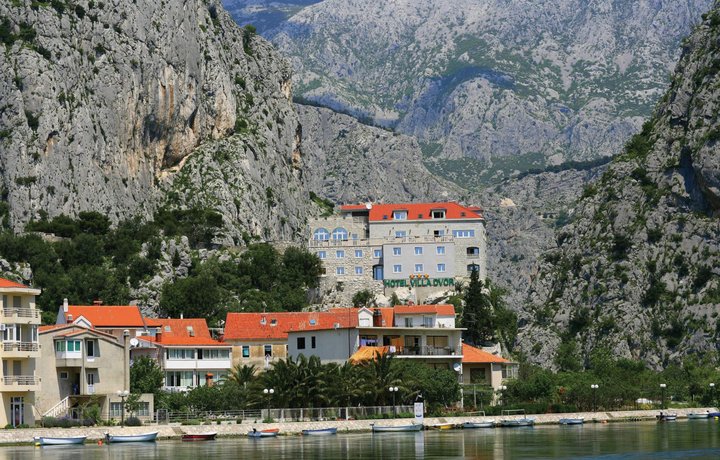 Szálloda