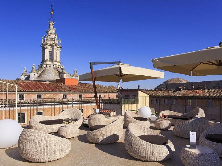 Kilátás a szálloda teraszáról