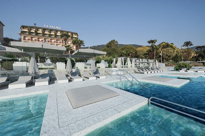 Hotel medencével