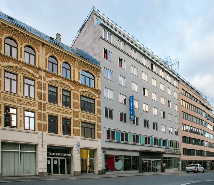 Szállodaépület