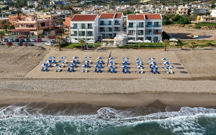 Szálloda és strand