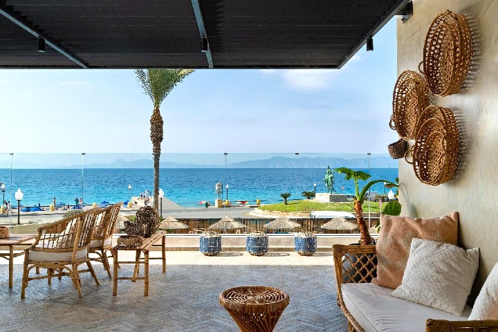 Tengerre néző terasz