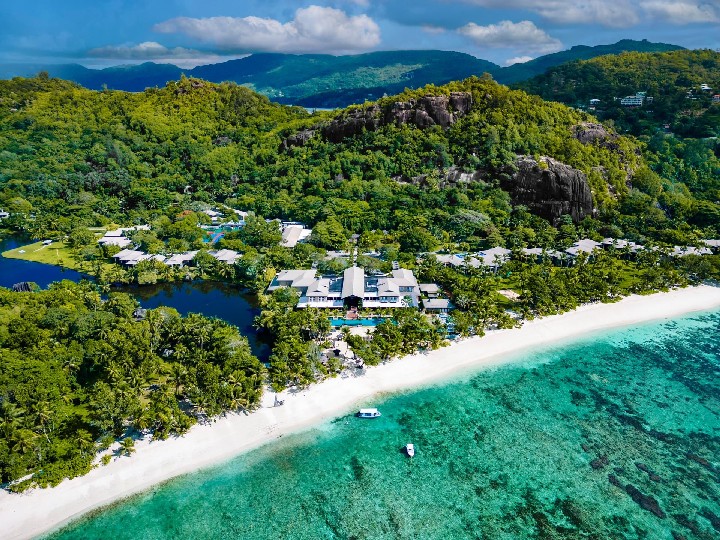 Hotel Kempinski Seychelles Resort