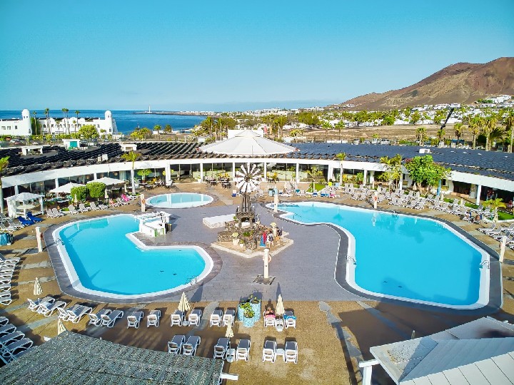 Kilátás a tengerre