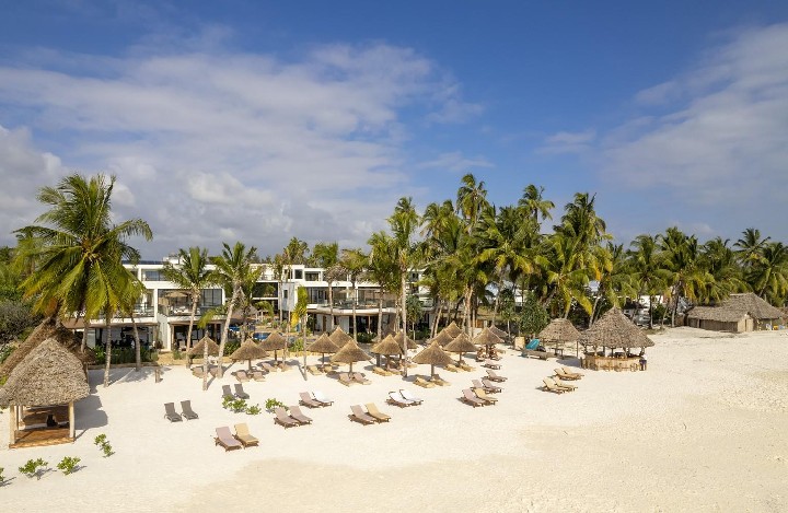 Szálloda közvetlenül a tengerparton