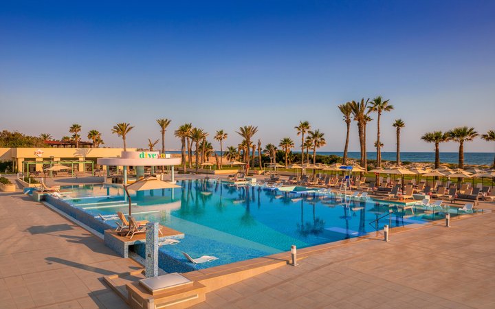 Hilton Skanes Beach Resort – fotka 3